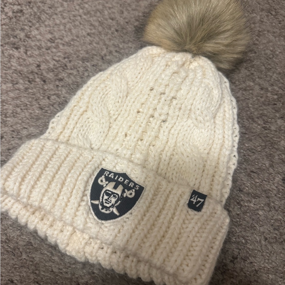 47 Kids Cream Cable Knit Beanie with Faux Fur Pom